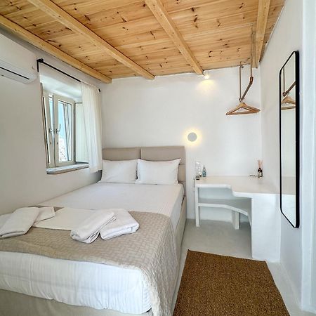 Lythi Kythnos Apartment Bagian luar foto