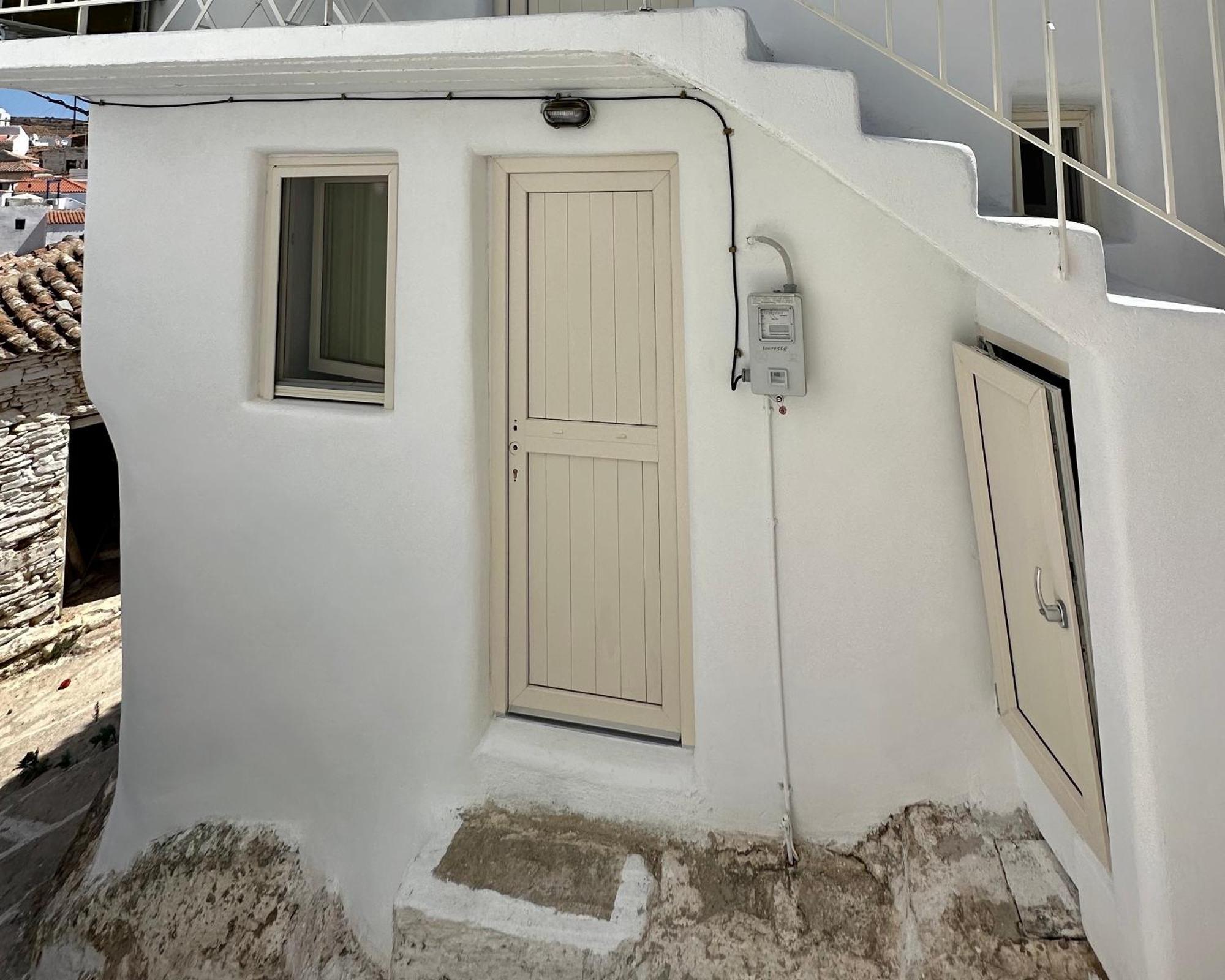 Lythi Kythnos Apartment Bagian luar foto