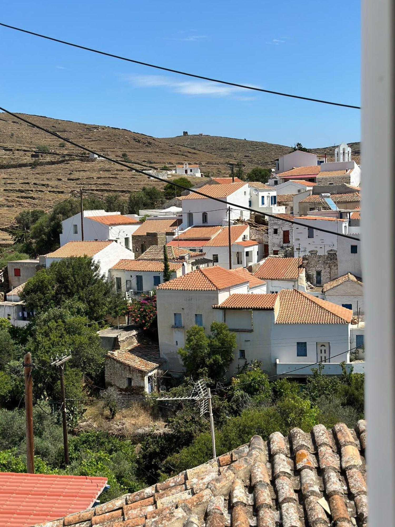 Lythi Kythnos Apartment Bagian luar foto